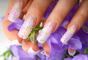 Nail Art für künstliche Fingernägel